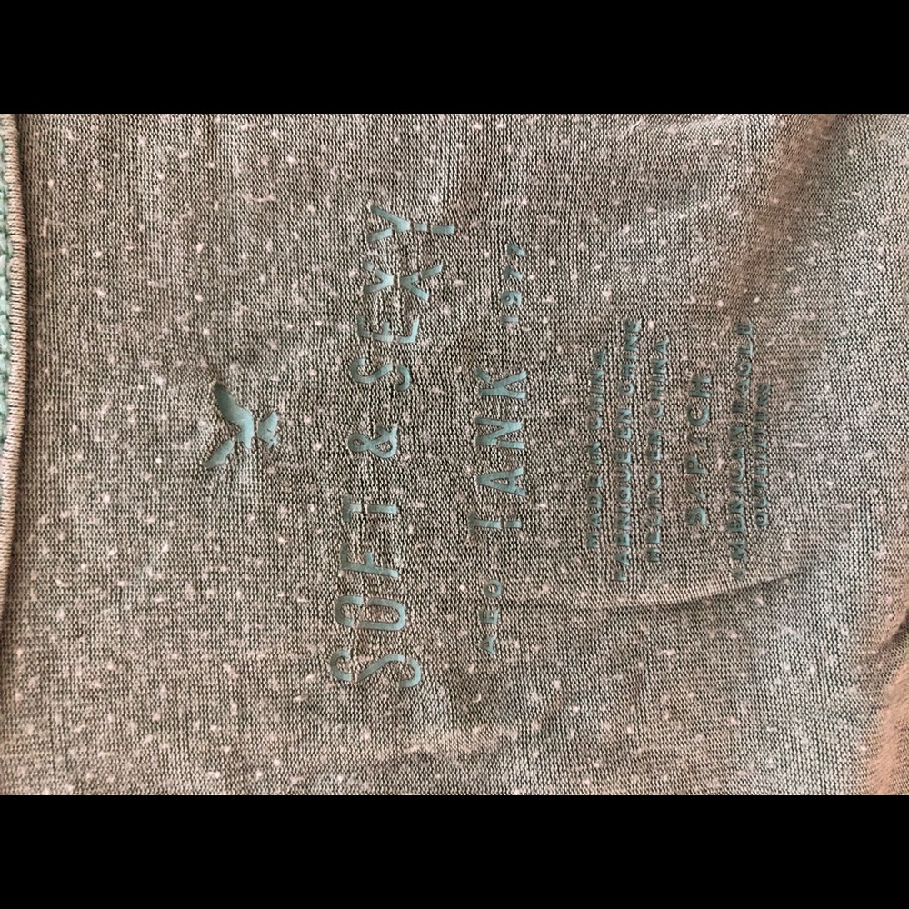 American Eagle Tank Top - Picture 3 of 3